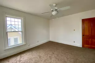 702 4th St E, Saint Paul, MN 55106 - Photo 16