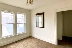 702 4th St E, Saint Paul, MN 55106 - Photo 22