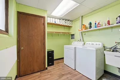 944 Pine View Court, Saint Paul, MN 55119 - Photo 24