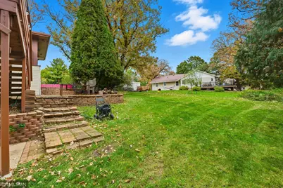 944 Pine View Court, Saint Paul, MN 55119 - Photo 28