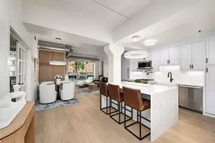 521 2nd St SE, Minneapolis, MN 55414 - Photo 1