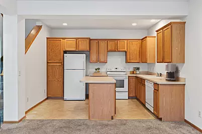 11221 Aberdeen Street NE #I, Blaine, MN 55449 - Photo 8