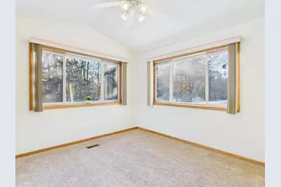 25540 Forest Boulevard Lane, Wyoming, MN 55092 - Photo 14