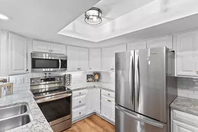 6075 Lincoln Drive #110, Edina, MN 55436 - Photo 16