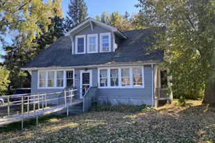 204 3rd St SE, Hinckley, MN 55037 - Photo 1