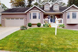 1112 Northway Ln NE, Rochester, MN 55906 - Photo 1