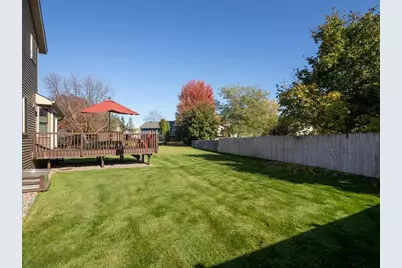 9106 Dunbar Knoll N, Brooklyn Park, MN 55443 - Photo 18