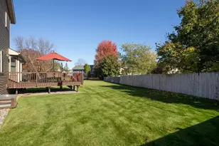 9106 Dunbar Knoll N, Brooklyn Park, MN 55443 - Photo 18