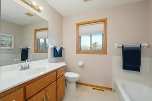 9106 Dunbar Knoll N, Brooklyn Park, MN 55443 - Photo 14