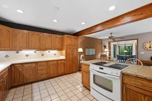 15545 41st Ave N, Plymouth, MN 55446 - Photo 4