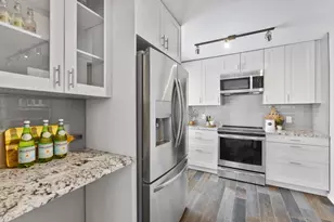 7453 Mariner Dr, Maple Grove, MN 55311 - Photo 8