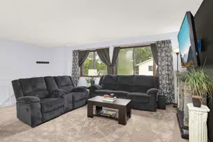 2536 Brookdale Ln, Brooklyn Park, MN 55444 - Photo 4