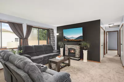 2536 Brookdale Lane, Brooklyn Park, MN 55444 - Photo 2