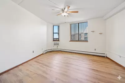 2601 Kenzie Terrace #402, Saint Anthony, MN 55418 - Photo 10