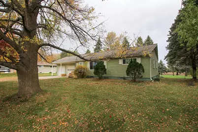 555 N High Drive NE, Hutchinson, MN 55350 - Photo 22