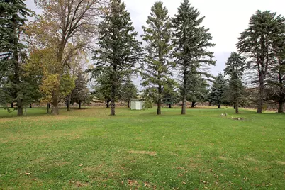 555 N High Drive NE, Hutchinson, MN 55350 - Photo 18