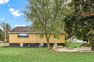 257 E McKinley Ave, Fall Creek, WI 54742 - Photo 28