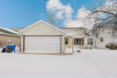 3518 31st Street S, Fargo, ND 58104 - Photo 2