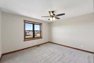 485 Coyote Way, New Richmond, WI 54017 - Photo 8