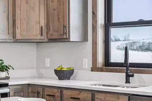 485 Coyote Way, New Richmond, WI 54017 - Photo 4