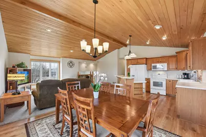 696 Buttercup Court, Hudson, WI 54016 - Photo 6