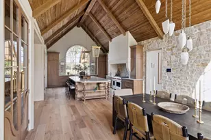 2295 Tamarack Dr, Medina, MN 55356 - Photo 10