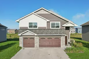 39744 Fawn Ave, North Branch, MN 55056 - Photo 1