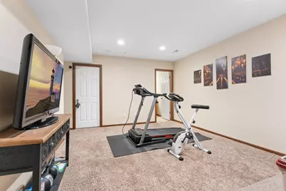 5270 Foxfield Drive NW, Rochester, MN 55901 - Photo 20