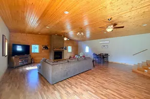 804 6th Ave SE, Pipestone, MN 56164 - Photo 10
