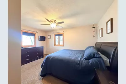 804 6th Avenue SE, Pipestone, MN 56164 - Photo 14