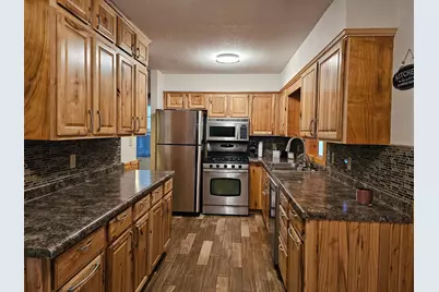 804 6th Avenue SE, Pipestone, MN 56164 - Photo 10