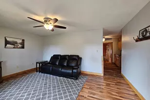 804 6th Ave SE, Pipestone, MN 56164 - Photo 8