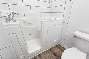 510 Maple Dr, Owatonna, MN 55060 - Photo 8