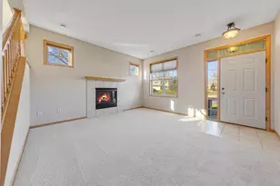 1574 Independence Dr, Northfield, MN 55057 - Photo 6