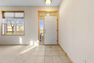 1574 Independence Dr, Northfield, MN 55057 - Photo 4