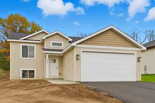 256 Dakota Ave, Roberts, WI 54023 - Photo 1