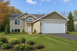 256 Dakota Ave, Roberts, WI 54023 - Photo 22