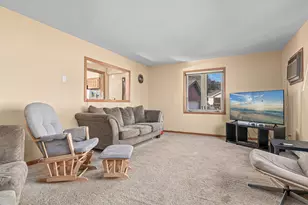 405 Elm St, Henderson, MN 56044 - Photo 2