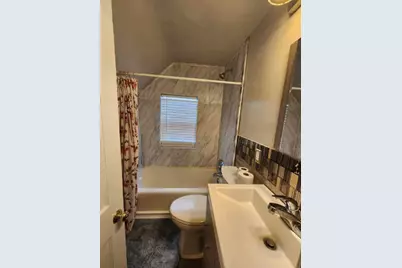 804 13th Avenue SW, Austin, MN 55912 - Photo 6