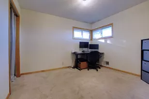 1008 W 80 1/2 St, Bloomington, MN 55420 - Photo 10