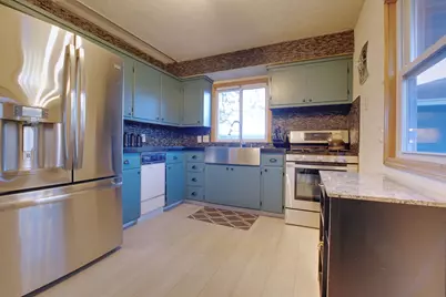 1008 W 80 1/2 Street, Bloomington, MN 55420 - Photo 4