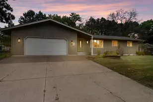 2850 Ivy St S, Cambridge, MN 55008 - Photo 1