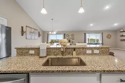 920 Amelia Court NE, Montgomery, MN 56069 - Photo 26