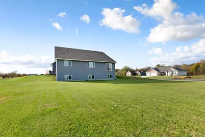 920 Amelia Court NE, Montgomery, MN 56069 - Photo 14