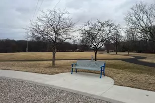 939 Lois Ln, Circle Pines, MN 55014 - Photo 10