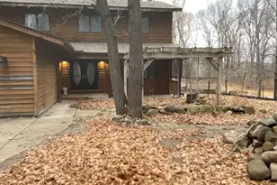 939 Lois Ln, Circle Pines, MN 55014 - Photo 2