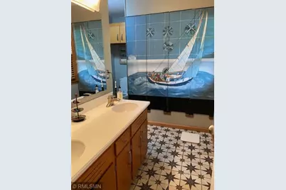 1952 Oak Knoll Drive, White Bear Lake, MN 55110 - Photo 10