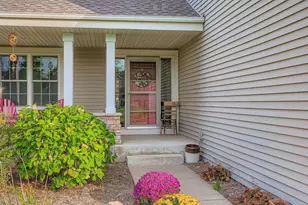 19917 Butternut Trail, Farmington, MN 55024 - Photo 4