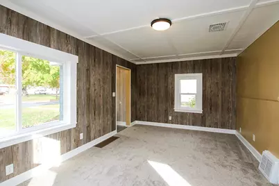 533 Huron Street SE, Hutchinson, MN 55350 - Photo 4