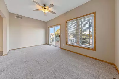 2712 Village Drive, Faribault, MN 55021 - Photo 22